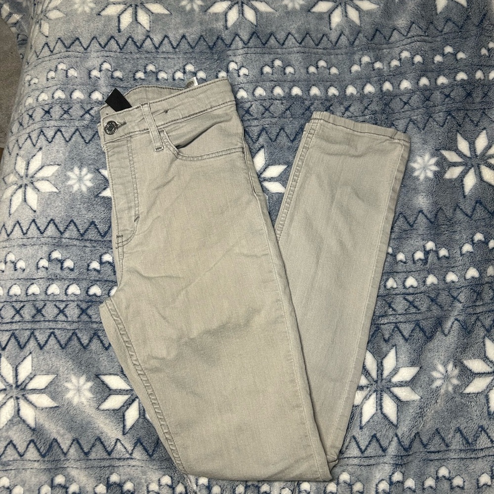 Stylish Gray Skinny Jeans for Men